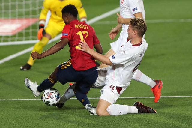 意甲-劳塔罗破门邓弗里斯建功 国米2-2博洛尼亚